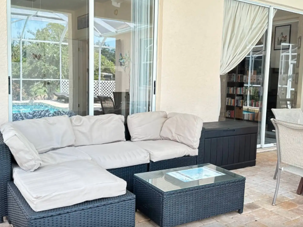 Sarasota Near Siesta Key Beaches Vacation Retreat- Family Friendly Getaway